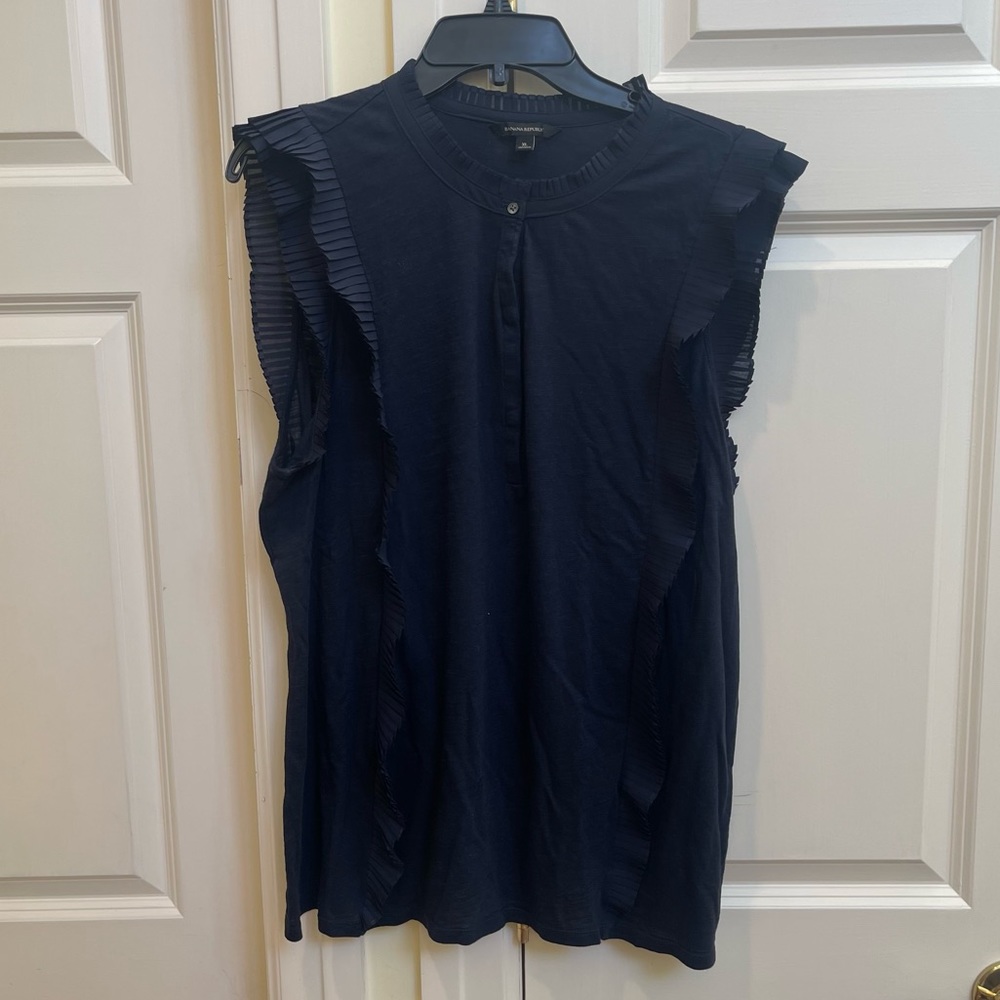 Banana Republic Navy Ruffle Top - Picture 4 of 10